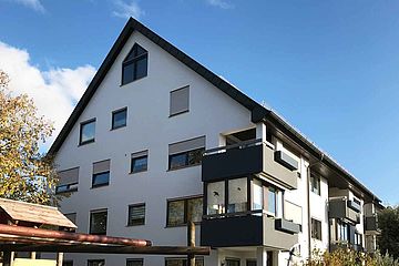 Bild der Fassadensanierung eines Mehrfamilienhauses in der Region Stuttgart, Fellbach