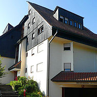 Fassadenanstrich für ein Mehrfamilienhaus in Reichenbach/Esslingen
